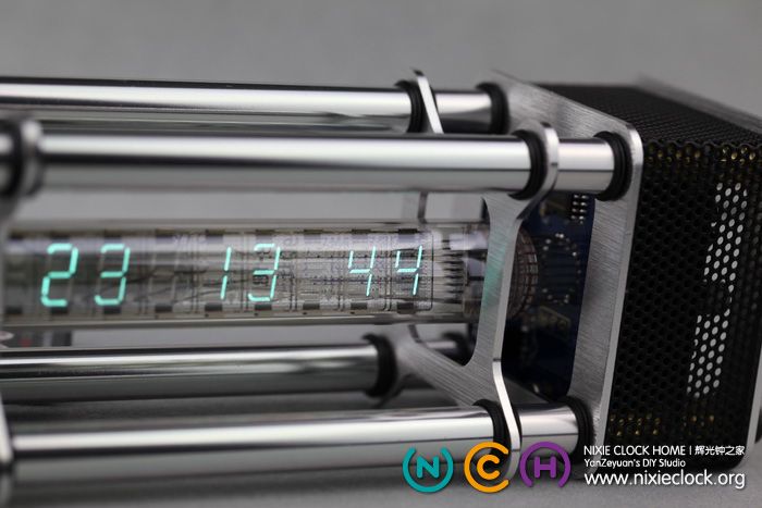 IV-18(前苏联ИВ-18)荧光管电子钟【Energy Pillar.能量柱】【严泽远作品】 – Omnixie | 辉光钟